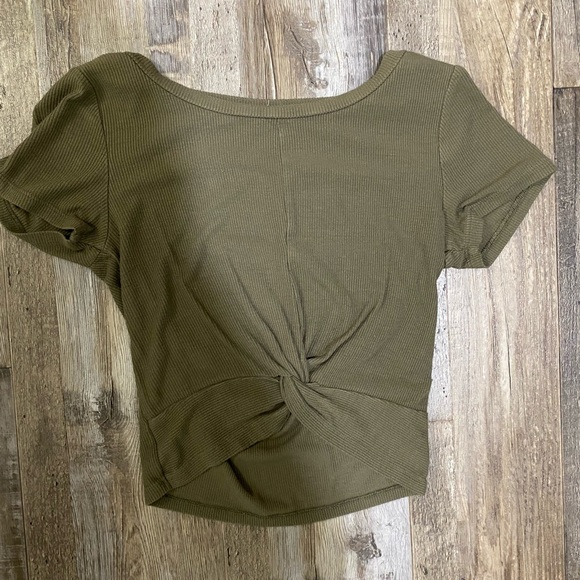 Garage soft and comfortable T-shirt - Picture 1 of 3